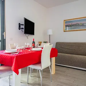  Appartement Residential Con Balcone